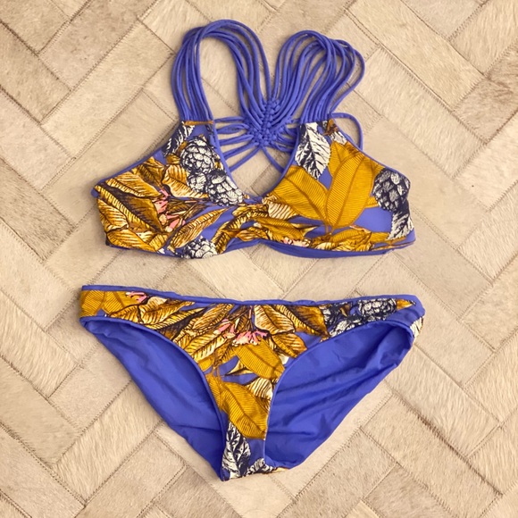 Maaji Mediterranean Blue Deck Reversible Bikini - Picture 2 of 13